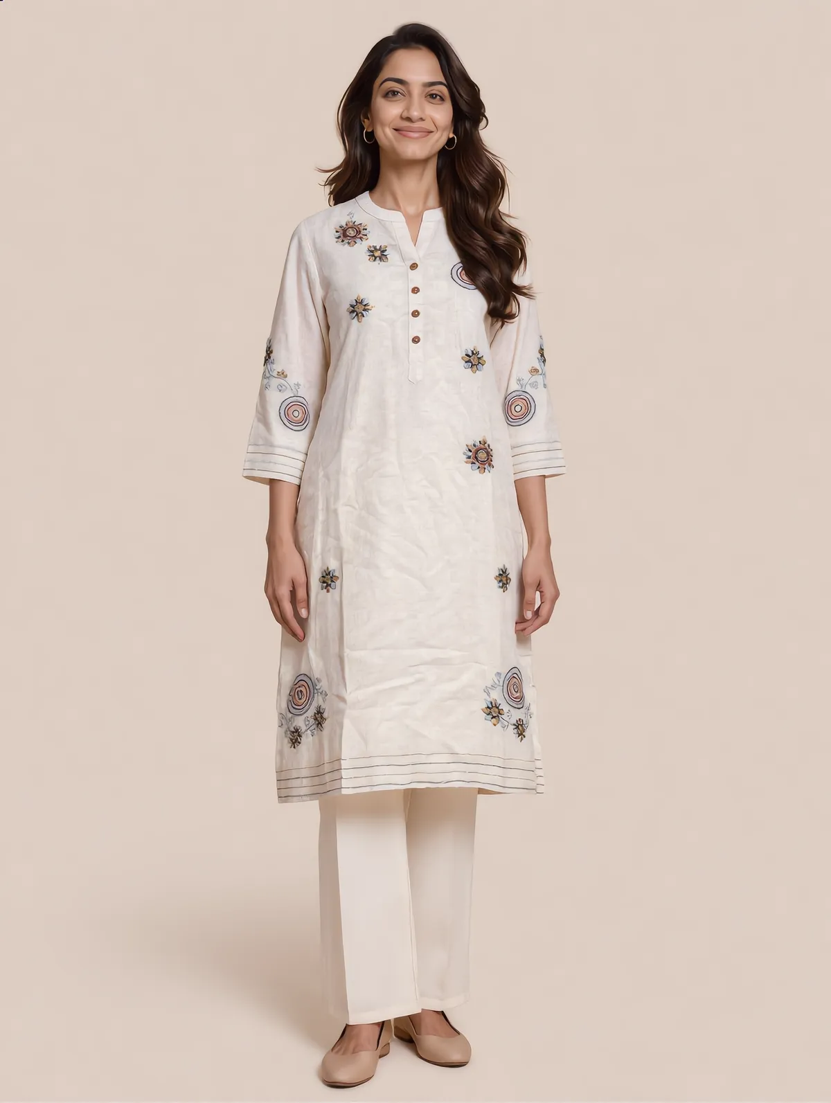 Ivory slub kurta with mandarin collar, wooden buttons and mirror-work embroidery